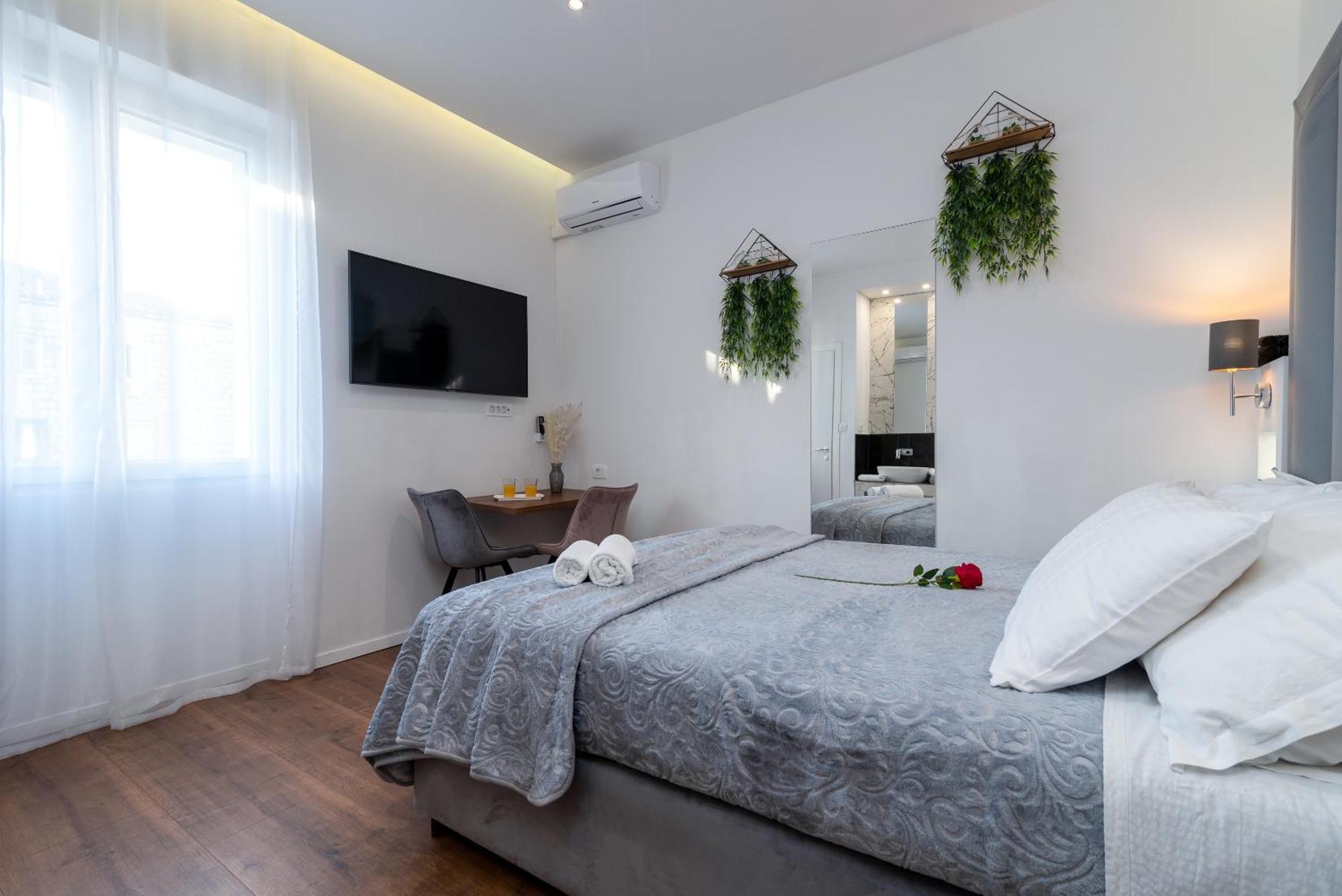 Antares Luxury Rooms 1 Split Eksteriør bilde