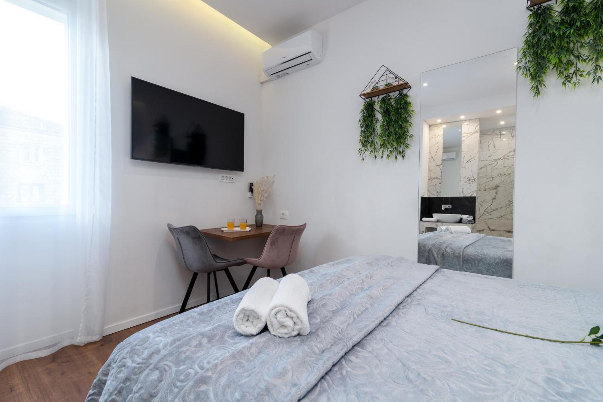 Antares Luxury Rooms 1 Split Eksteriør bilde
